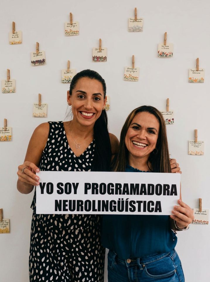 Graduada del diplomado en PNL con Gloriana Mora 4